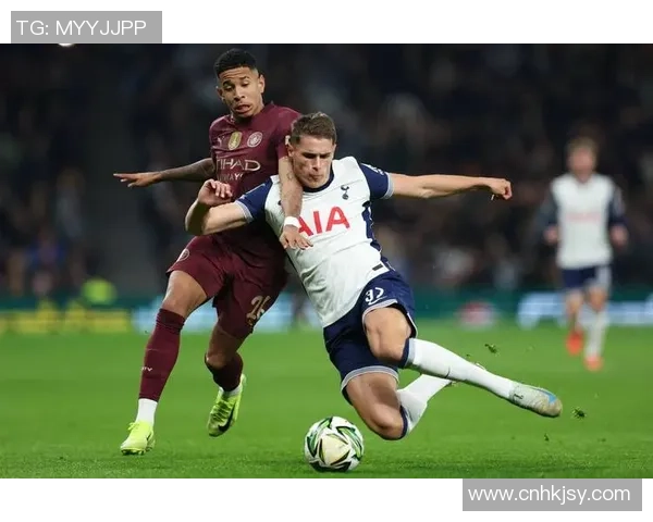 英超第33轮热刺主场迎战埃弗顿争夺关键三分的精彩对决