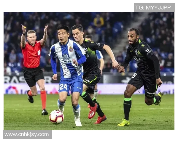 塔拉戈纳竞技迎战皇家萨拉戈萨双方争夺宝贵积分的激烈对决