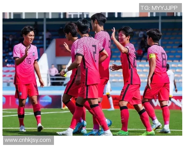 2018年女足亚洲杯精彩对决韩国队迎战越南队展现巾帼风采